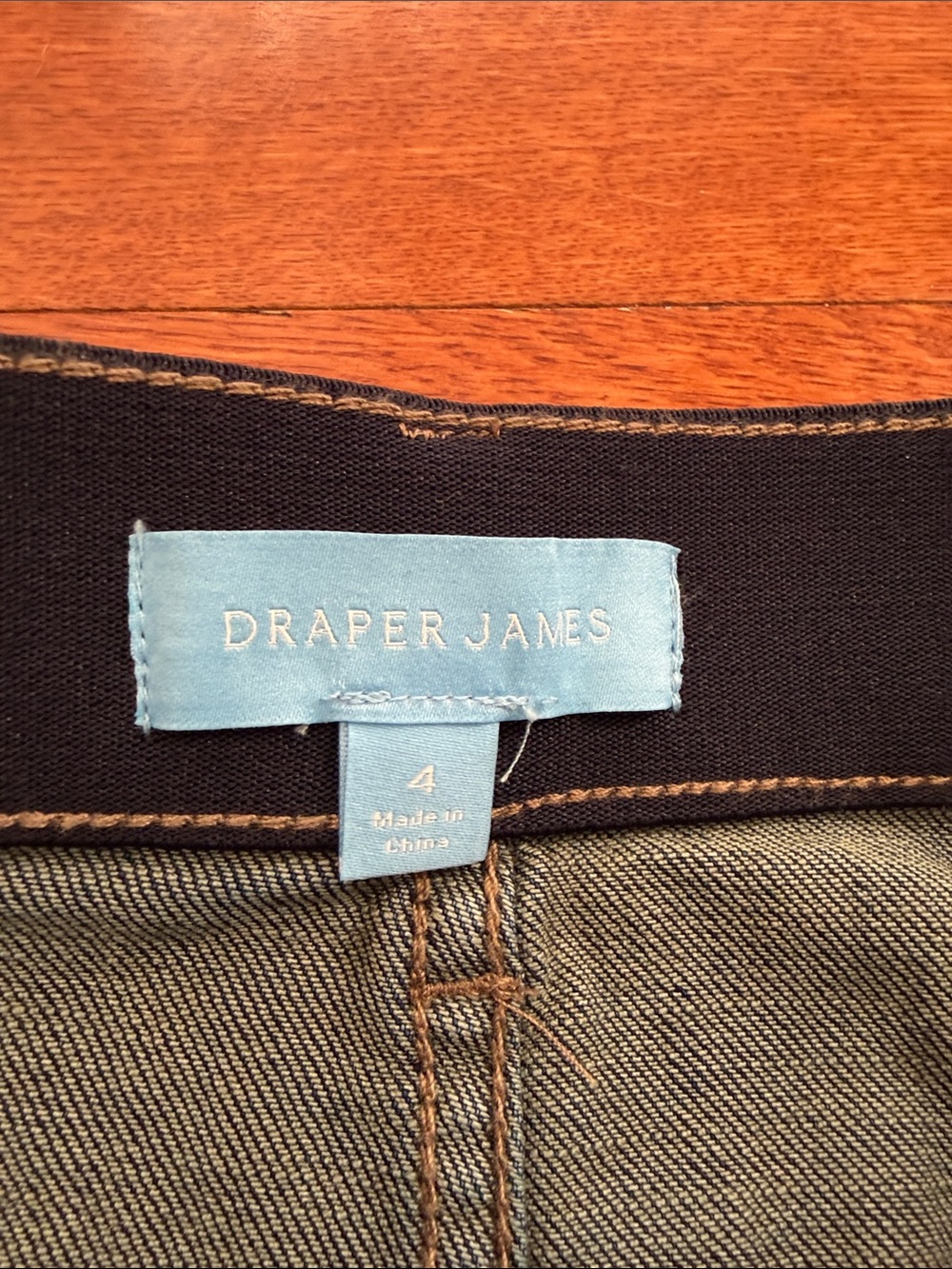 NWT Draper James Denim A-Line Midi Skirt size 4 - Picture 2 of 9